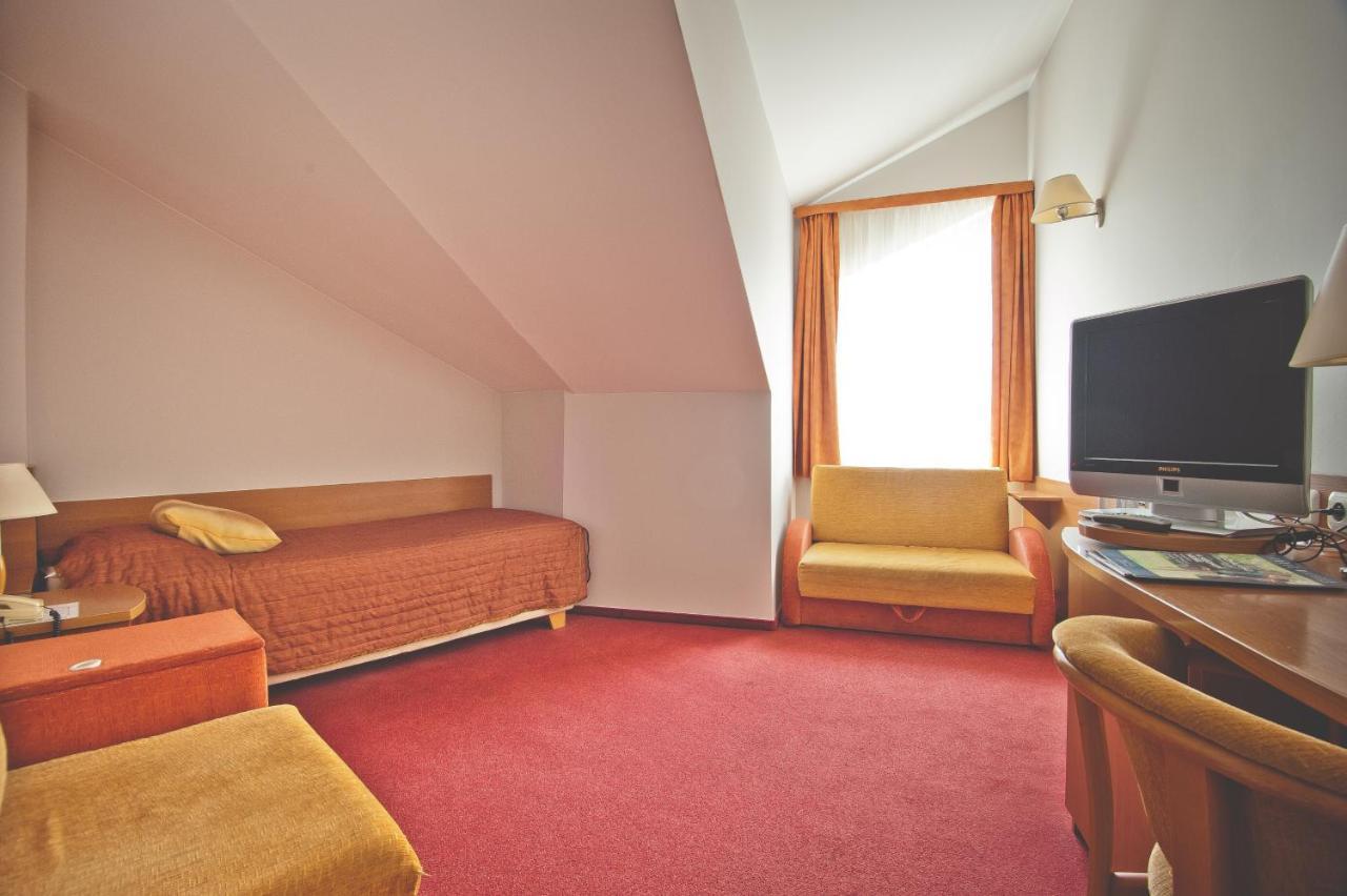 Hotel Akwawit Лешно Стая снимка
